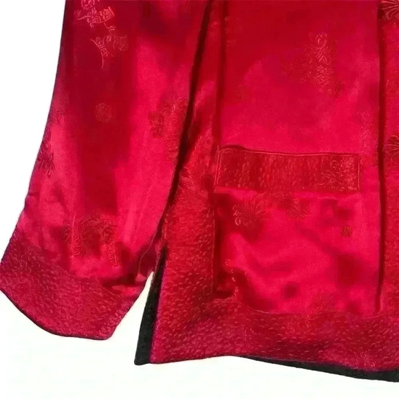 Women’s Black and Red Vintage Oriental Reversible Jacket. No size tag. - Picture 10 of 12
